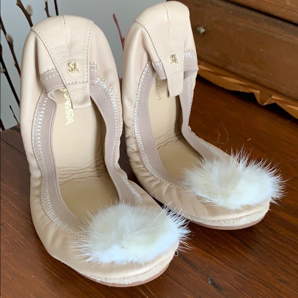 Yosi Samra nude flat